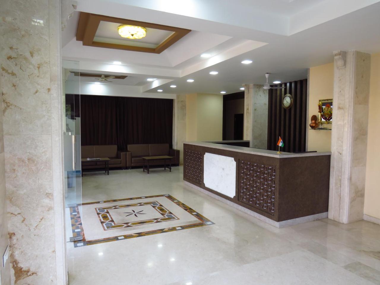 City Palace Resort Lonavala Extérieur photo